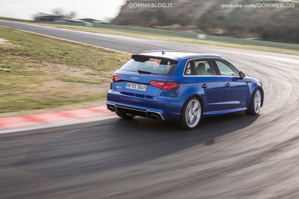 Nuova Audi RS 3 Sportback – Tutte le Caratteristiche [FOTO] [VIDEO] 3