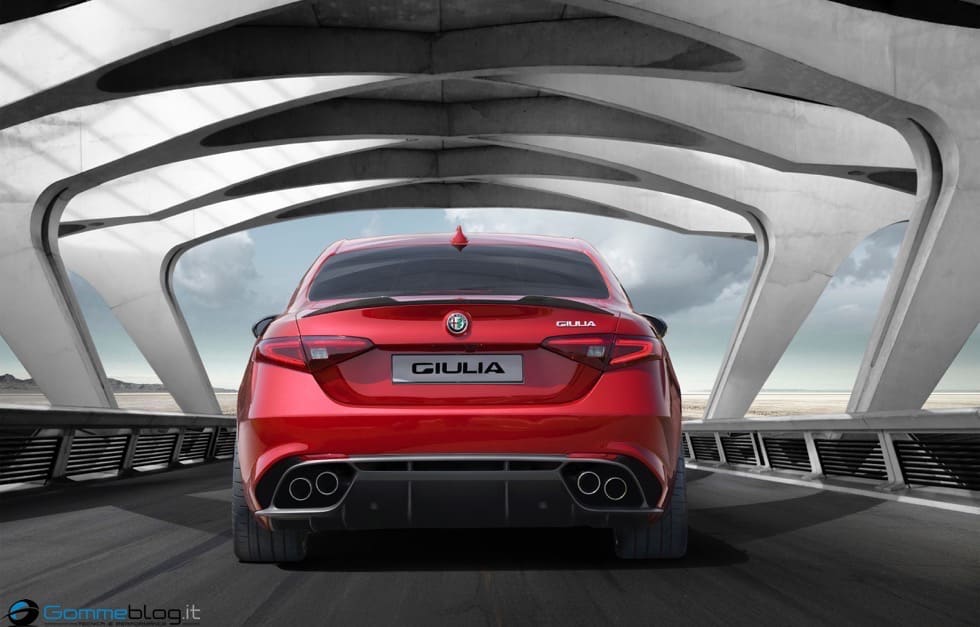 Alfa Romeo Giulia: La Meccanica delle Emozioni 5