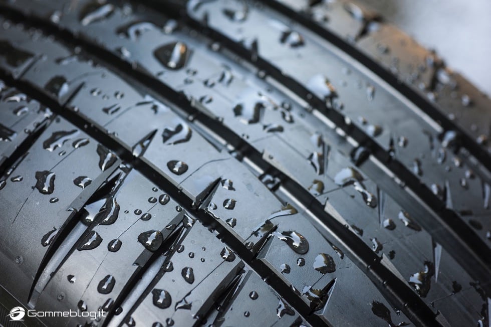 Michelin Pilot Sport 4 25