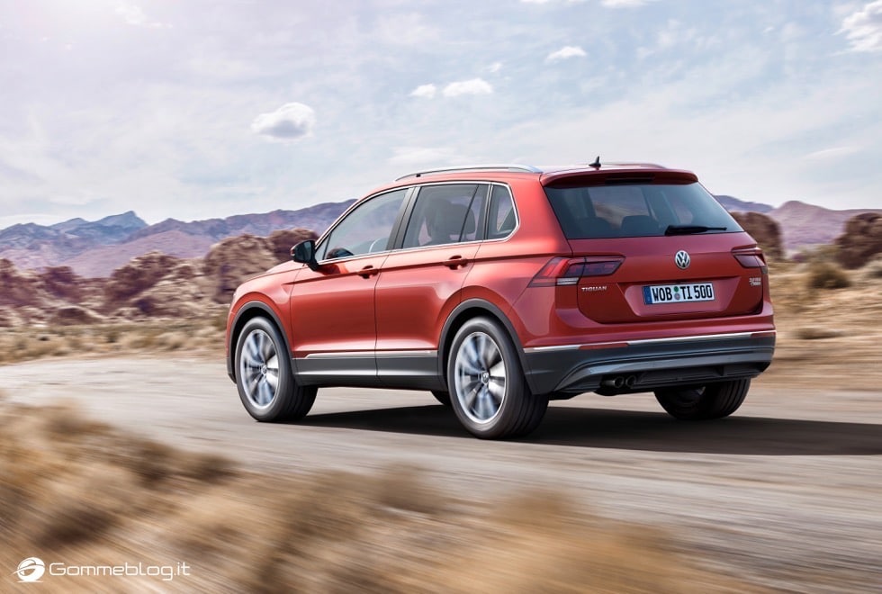 Volkswagen Tiguan 2016: La Galleria Immagini Completa 20