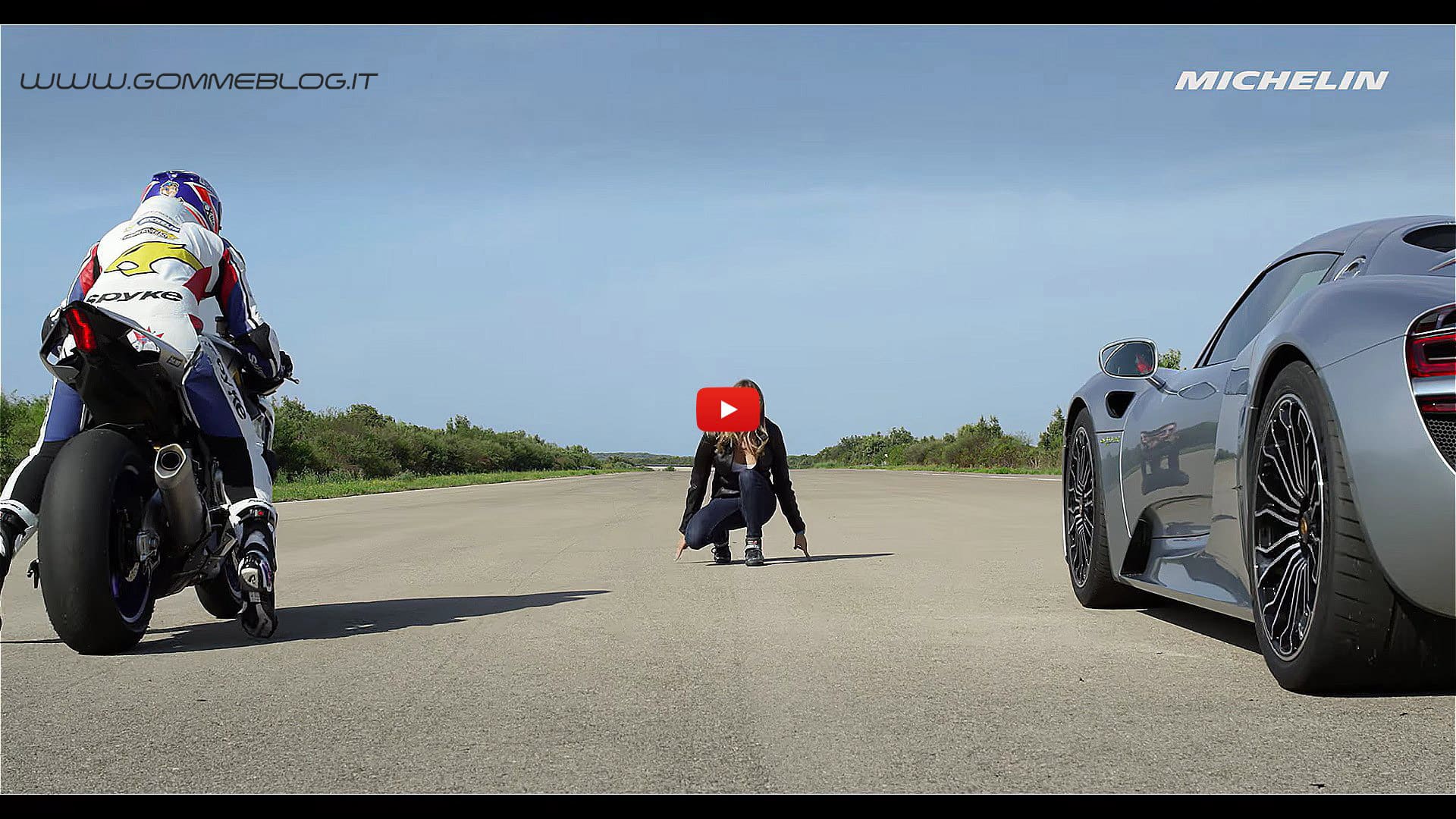 Porsche 918 Spyder VS Yamaha YZF R1 - VIDEO - Michelin #WeAreAllRacers 1