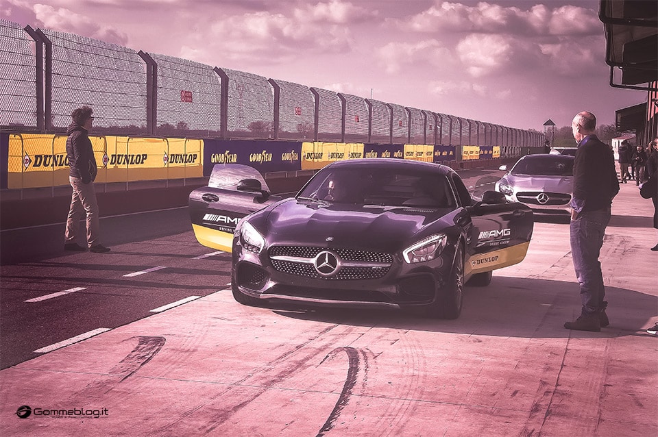 Dunlop Sport Maxx Race: Pneumatici Da Pista Omologati Strada 14