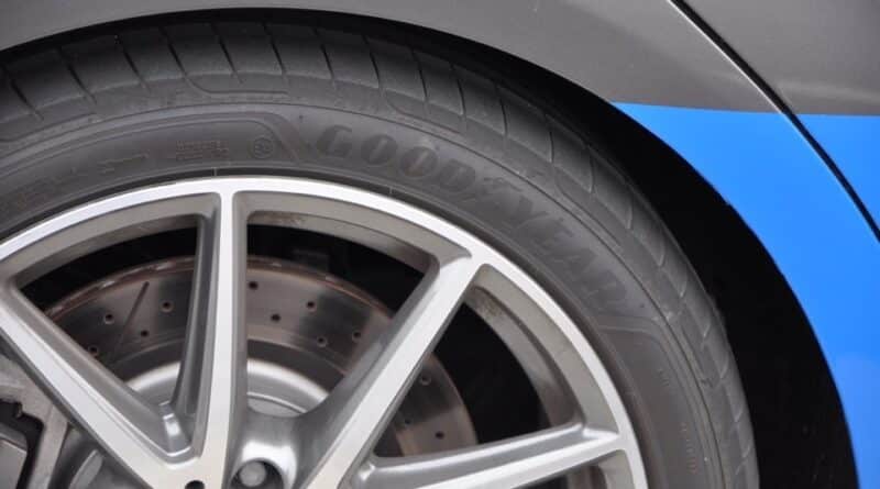 Goodyear Dunlop 46