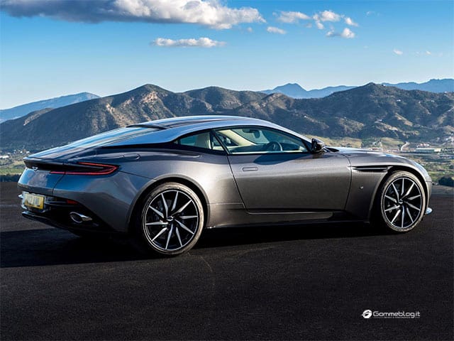 Bridgestone partner ufficiale del nuovo progetto Aston Martin DB11