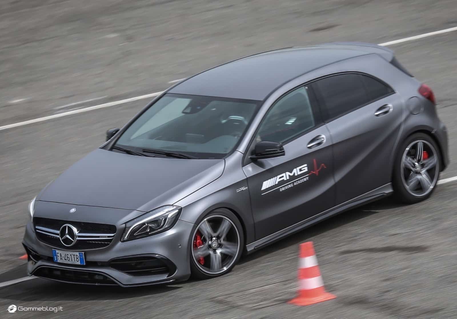 AMG Driving Academy, il Corso di Guida Sportiva Top Performance 52