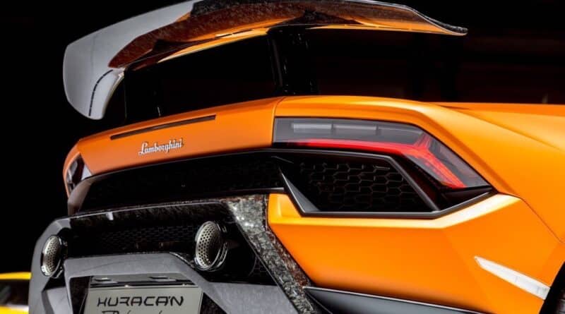 Lamborghini Huracan Performante 0