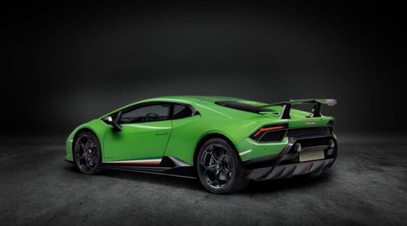 Lamborghini Huracan Performante 8