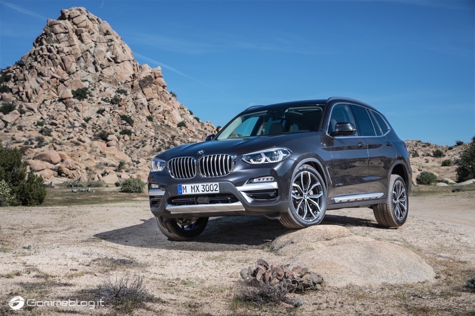 Nuova BMW X3 2017: Carratteristiche, Interni Esterni [VIDEO] 32