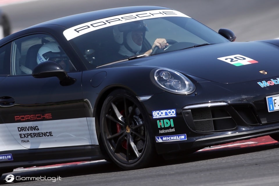 Michelin e Porsche: Quando Gomme e Auto raggiungono l’eccellenza 36