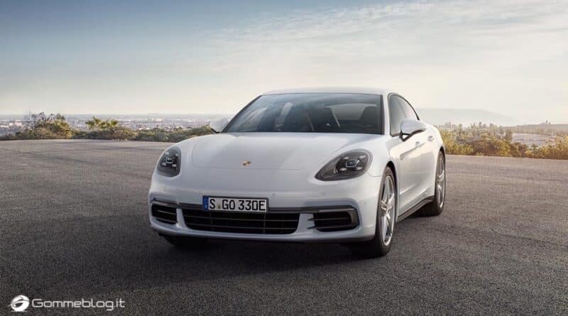 Porsche Panamera 4 E Hybrid 5