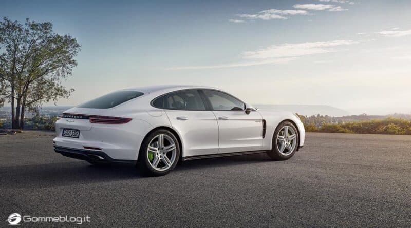 Porsche Panamera 4 E Hybrid 6