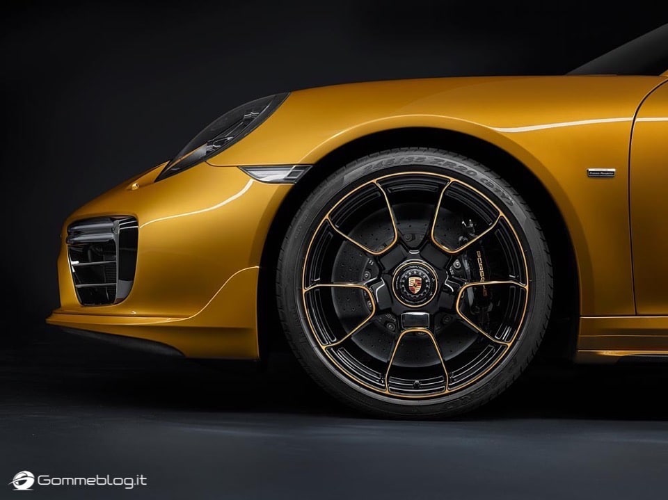 Porsche 911 Turbo S Exclusive Series: VIDEO COME è FATTA 73