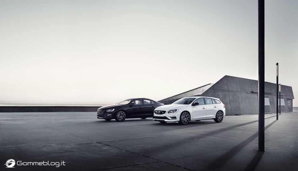 Volvo S60 e V60 Polestar: 367 CV, Aerodinamica Evoluta e Fibra di Carbonio 41