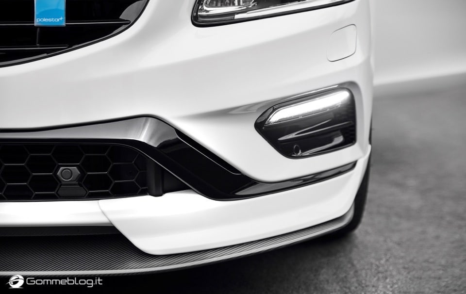 Volvo S60 e V60 Polestar: 367 CV, Aerodinamica Evoluta e Fibra di Carbonio 87