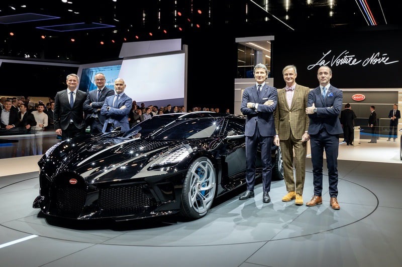 Bugatti "La Voiture Noire": la Supercar da 16.7 Milioni di Euro 19