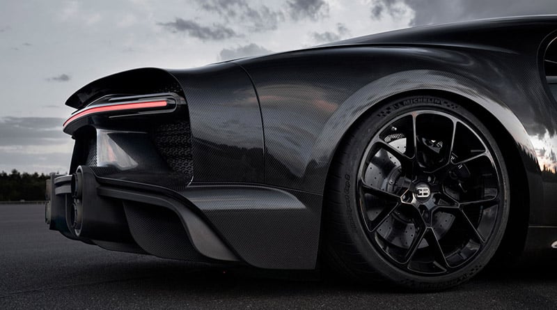 Michelin e Bugatti Chiron "Speciale": RECORD MONDIALE a oltre 490 Km/h 1