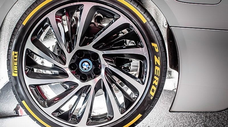 Pirelli P ZERO: Miglior Pneumatico UHP secondo Evo Magazine 1