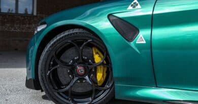 Alfa Romeo Giulia GTA: Focus su Tecnica e Performance 9