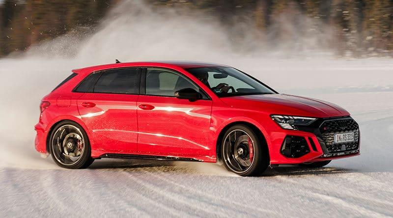 Audi RS 3: ballare sulla neve ora si può !! 3