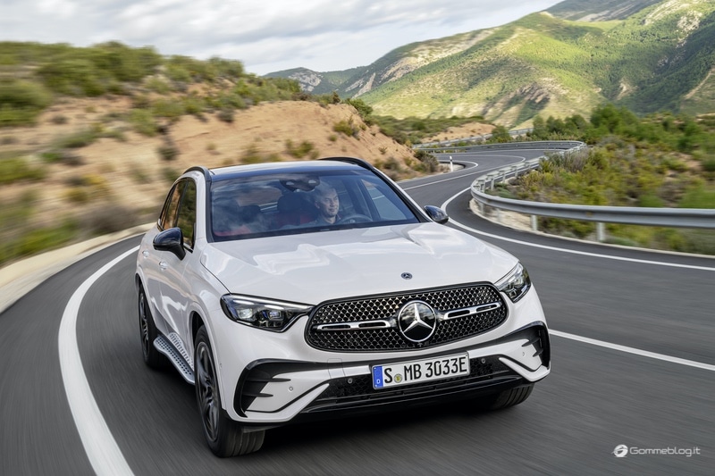 Mercedes GLC nuova generazione 2022