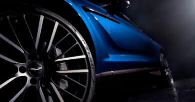 Pirelli gomma la nuova Aston Martin DBX707, il Suv più Potente Al Mondo 1
