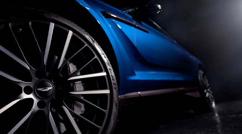 Pirelli gomma la nuova Aston Martin DBX707, il Suv più Potente Al Mondo 9