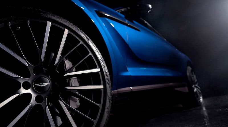 Pirelli gomma la nuova Aston Martin DBX707, il Suv più Potente Al Mondo 1