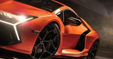 Lamborghini Revuelto: Pneumatici Bridgestone in esclusiva per domare 1000 CV 6