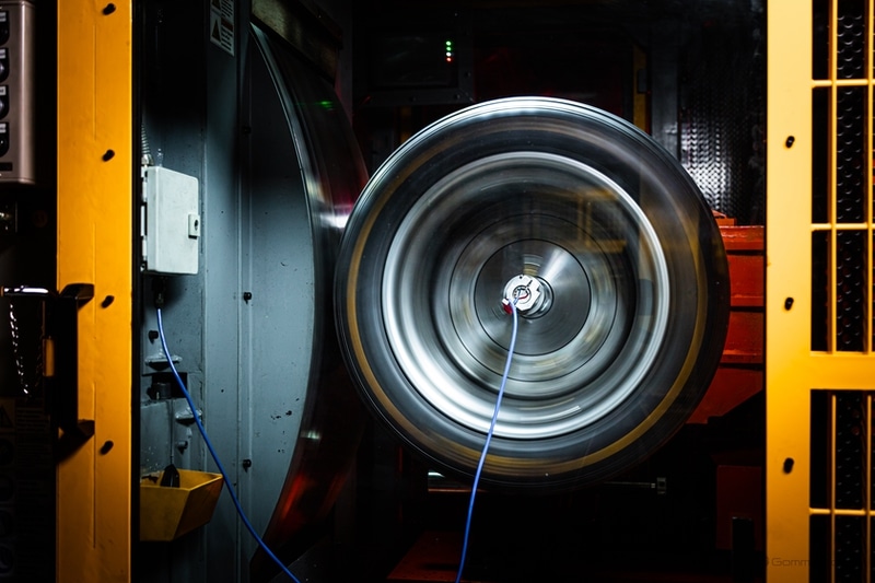 Pirelli High Speed Testing Machine 2