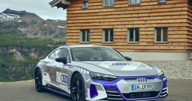 Audi RS e-tron GT ice race edition: la manifattura dei quattro anelli 30