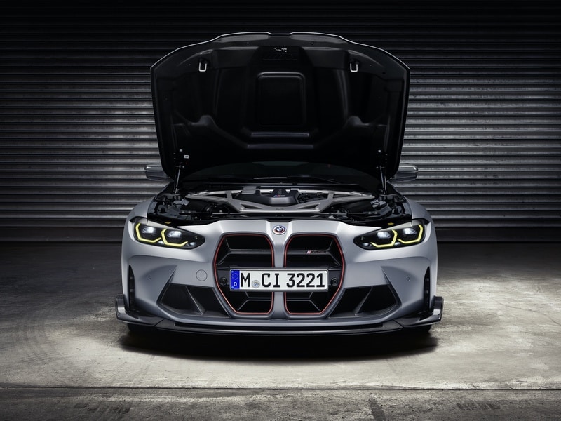 BMW M4 CSL – Il ritorno di una Leggenda