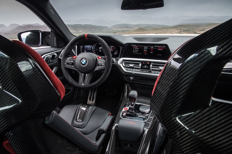 BMW M4 CSL 30