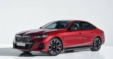 Nuova BMW Serie 5 e i5: Motori e Caratteristiche 29