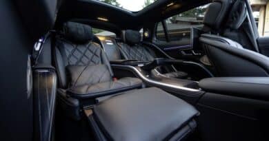 Mercedes-Maybach EQS 680 SUV: Lusso Sostenibile e Comfort Supremo 6