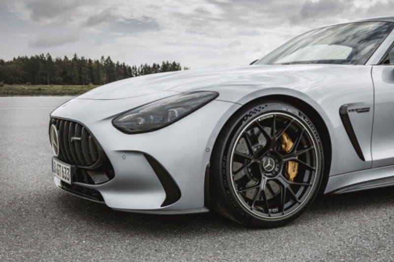 Mercedes AMG GT 0015