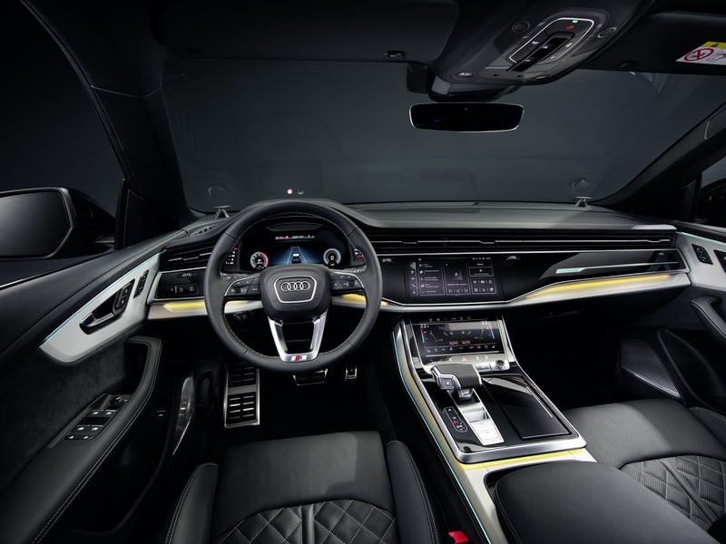 Nuova Audi Q8 e SQ8 7