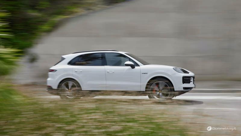 Porsche Cayenne 0004