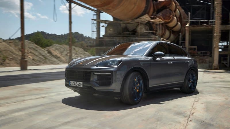 Porsche Cayenne Turbo E-Hybrid: 739 CV e 0-100 in 3,6 Secondi 1