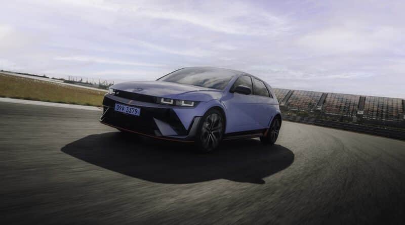 Hyundai IONIQ 5 N: il futuro delle alte prestazioni è 100% elettrico 9