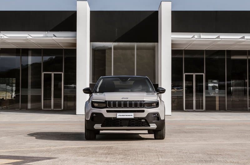 JEEP AVENGER 2024 07