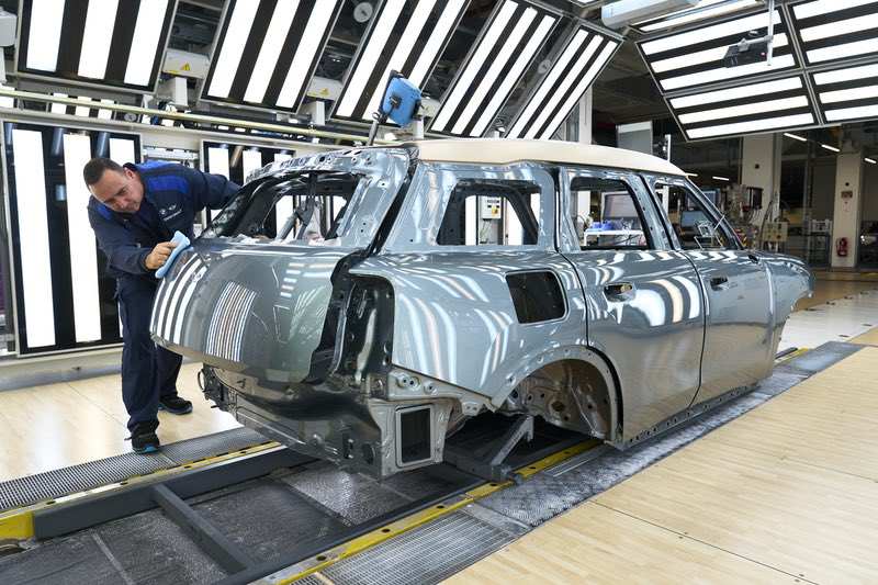 Nuova MINI Countryman: la Produzione nello stabilimento BMW di Lipsia (VIDEO) 2