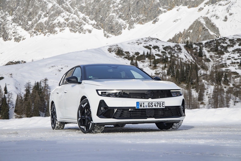 Opel GSe: Performance al Top anche in Inverno 1