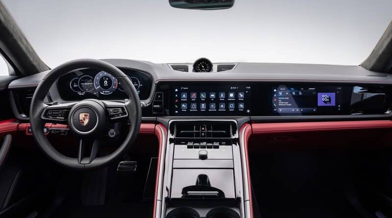 Porsche: il nuovo concept interni della nuova Porsche Panamera 12