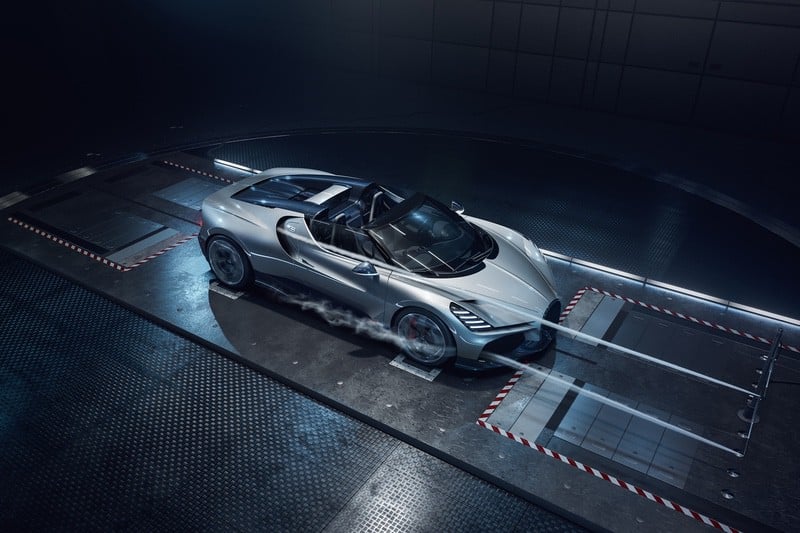 Bugatti Mistral 09