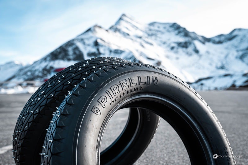 Pirelli Scorpion All Terrain Plus e porsche 911 Dakar 0002