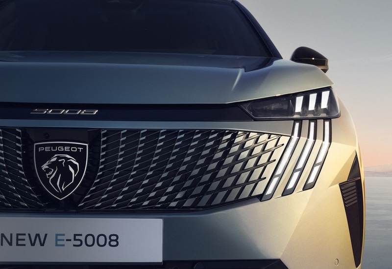 Nuova Peugeot 5008: il SUV Elettrico a 7 posti 3