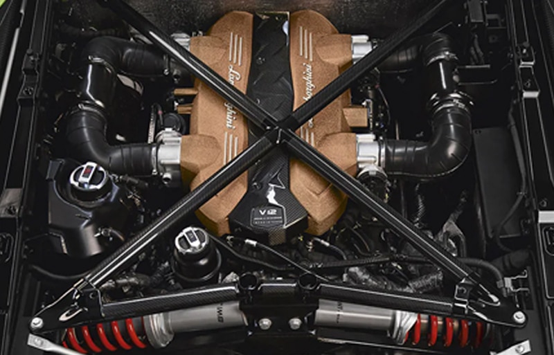 Lamborghini V12