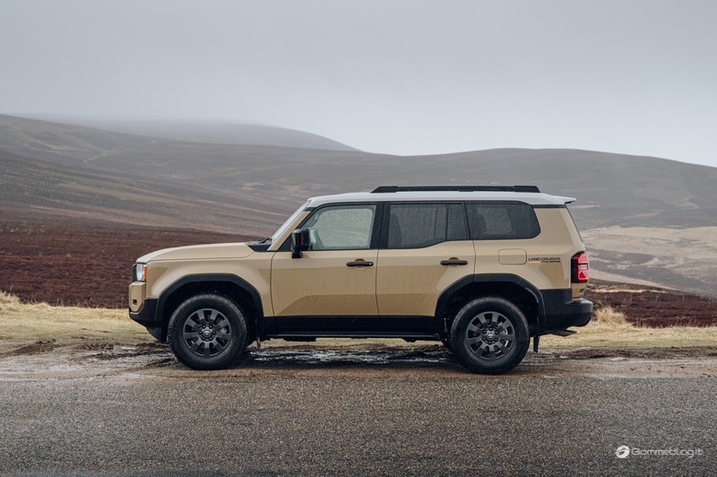 Nuovo Toyota Land Cruiser 0047