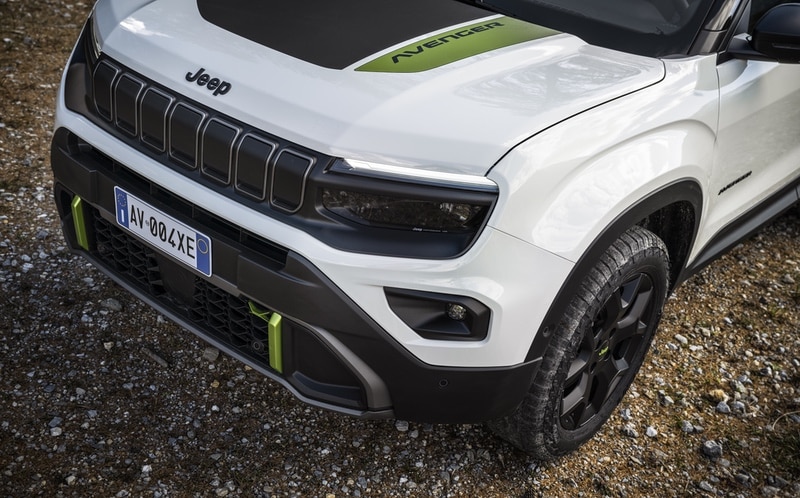 Jeep Avenger 4xe 0000
