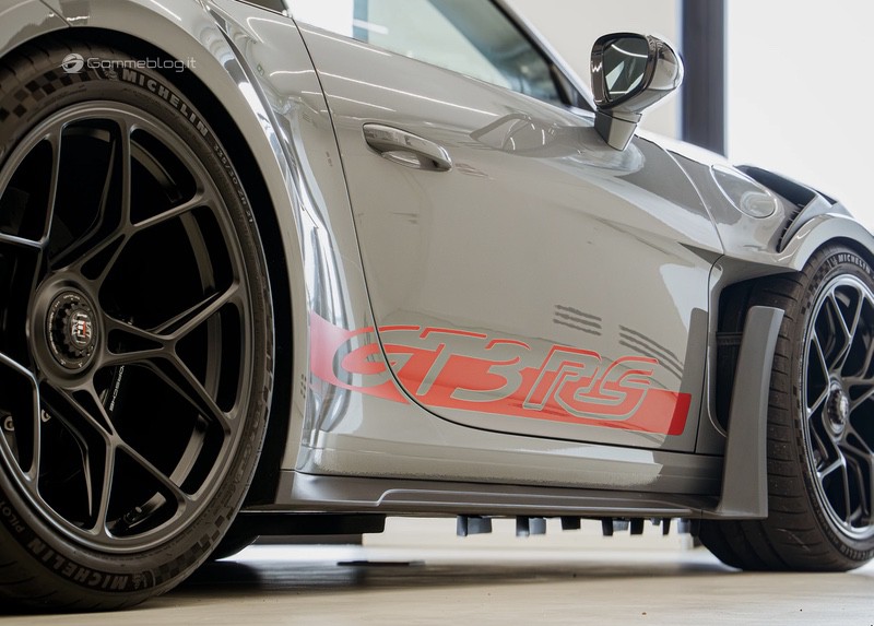 Fondmetal 9RS Fondmetal 9RS